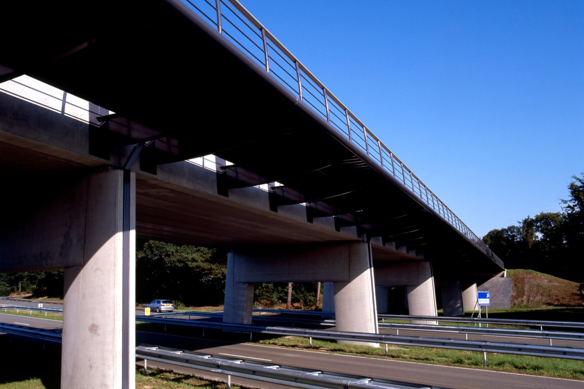 Verkeersbrug Delftlanden